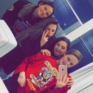 Meet your Posher, Gracie